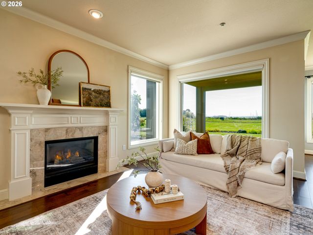 5433 Se SCENIC Ln 104, Vancouver, WA 98661