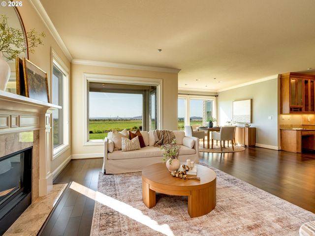 5433 Se SCENIC Ln 104, Vancouver, WA 98661