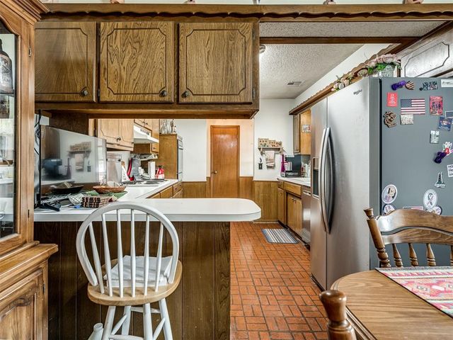 710 Deano Dr, Tuttle, OK 73089