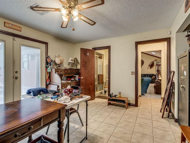 710 Deano Dr, Tuttle, OK 73089