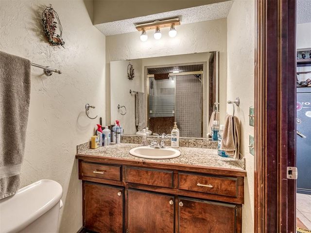 710 Deano Dr, Tuttle, OK 73089