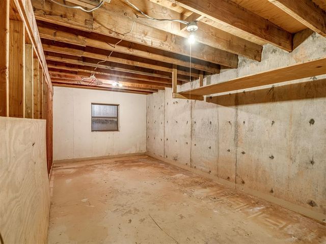 710 Deano Dr, Tuttle, OK 73089