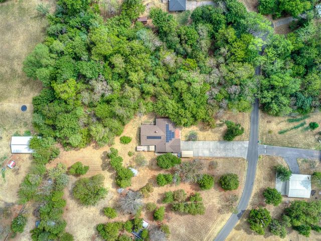 710 Deano Dr, Tuttle, OK 73089