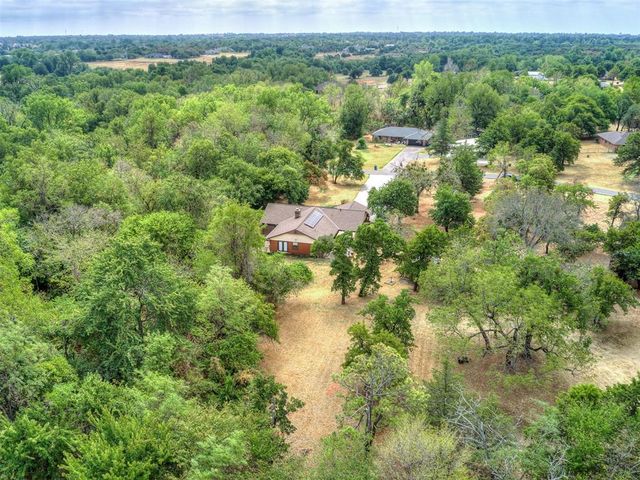 710 Deano Dr, Tuttle, OK 73089