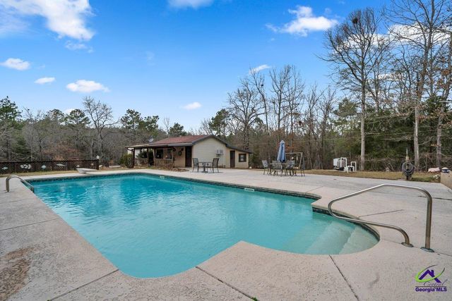 551 Felton Wood Road, Byron, GA 31008