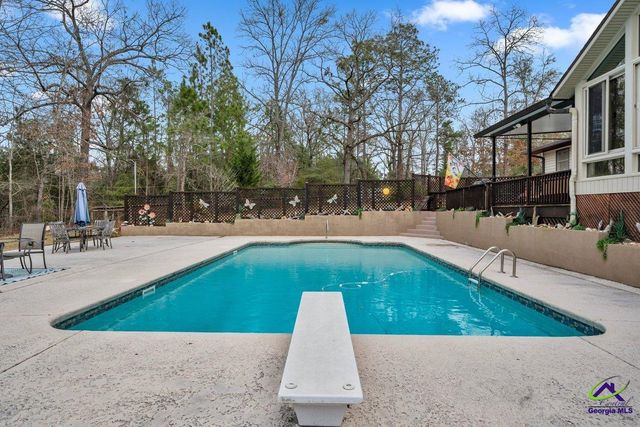 551 Felton Wood Road, Byron, GA 31008