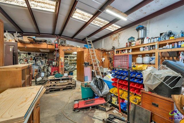 551 Felton Wood Road, Byron, GA 31008