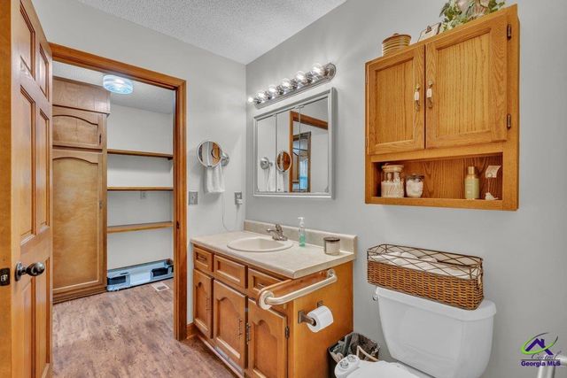 551 Felton Wood Road, Byron, GA 31008