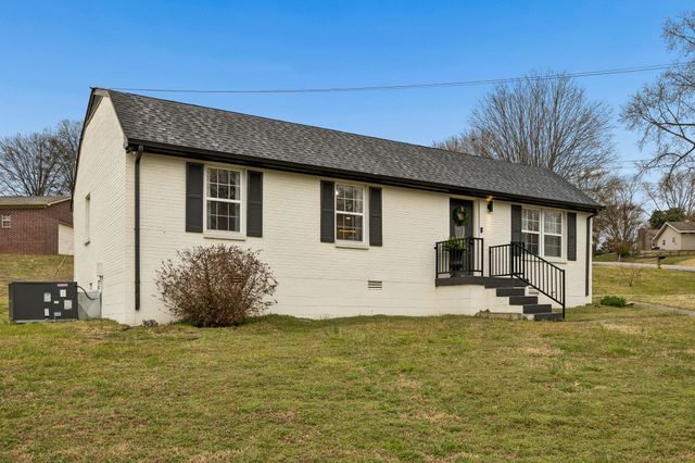 301 Carol Dr, Columbia, TN 38401