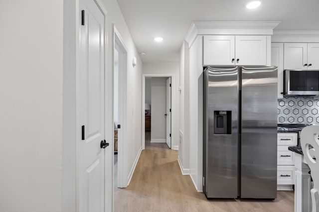 301 Carol Dr, Columbia, TN 38401