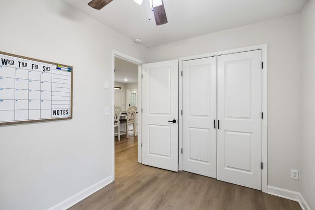 301 Carol Dr, Columbia, TN 38401