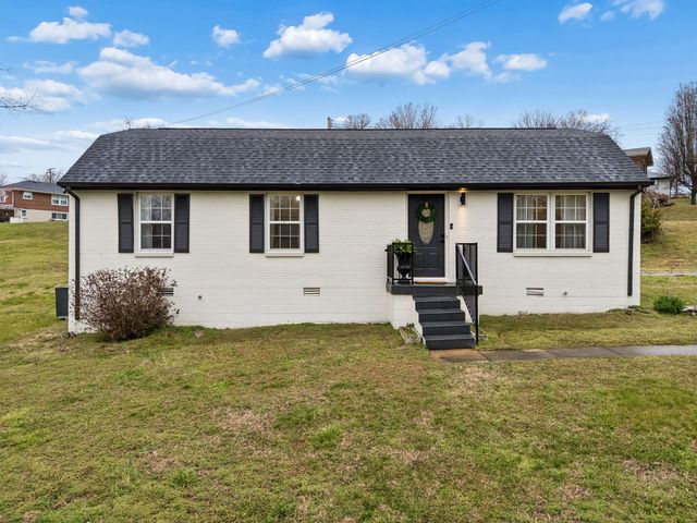 301 Carol Dr, Columbia, TN 38401
