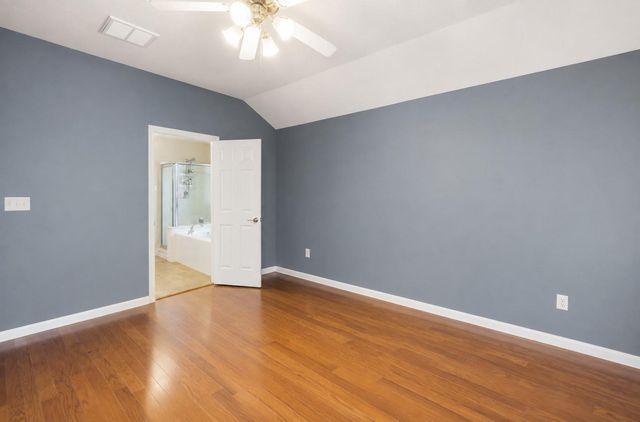 19631 Amistad Dr, Tomball, TX 77375
