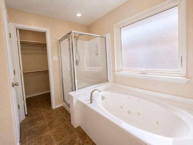 19631 Amistad Dr, Tomball, TX 77375