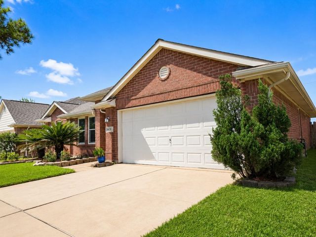 19631 Amistad Dr, Tomball, TX 77375
