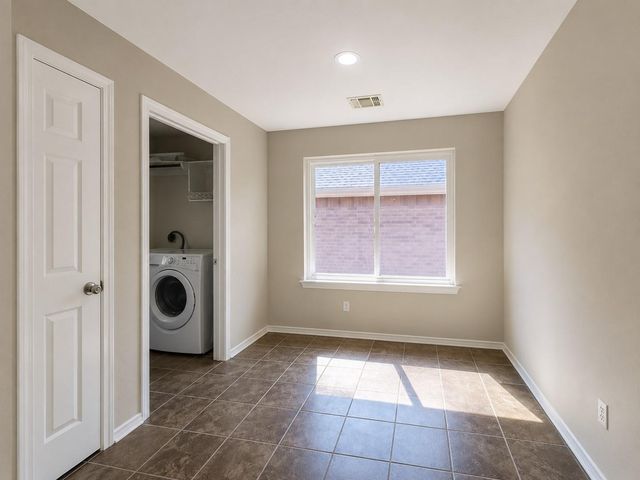 19631 Amistad Dr, Tomball, TX 77375