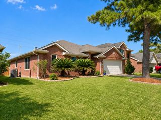 19631 Amistad Dr, Tomball, TX 77375