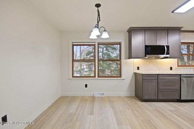 232 PHEASANT LANE, Holts Summit, MO 65043