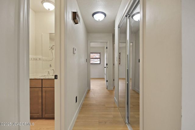 232 PHEASANT LANE, Holts Summit, MO 65043