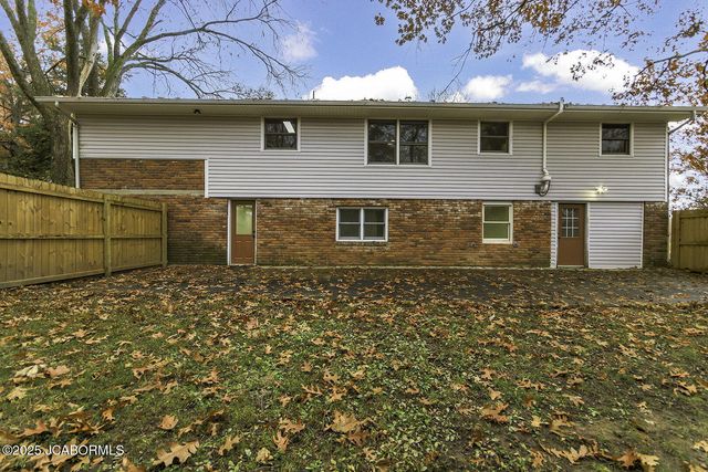 232 PHEASANT LANE, Holts Summit, MO 65043