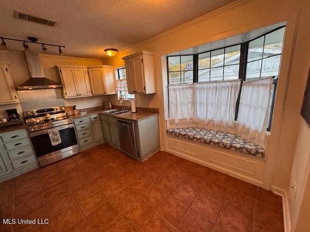 1309 Pascagoula Street, Pascagoula, MS 39567