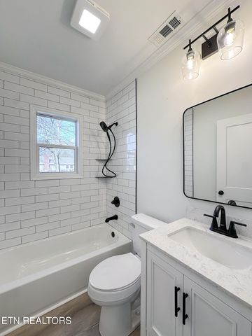 2330 Old Knoxville Pike, Maryville, TN 37804