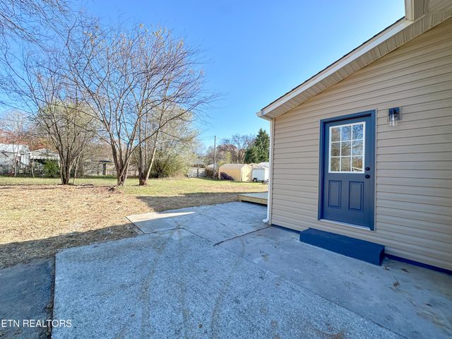 2330 Old Knoxville Pike, Maryville, TN 37804