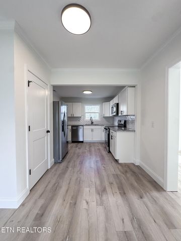 2330 Old Knoxville Pike, Maryville, TN 37804