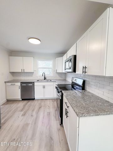 2330 Old Knoxville Pike, Maryville, TN 37804