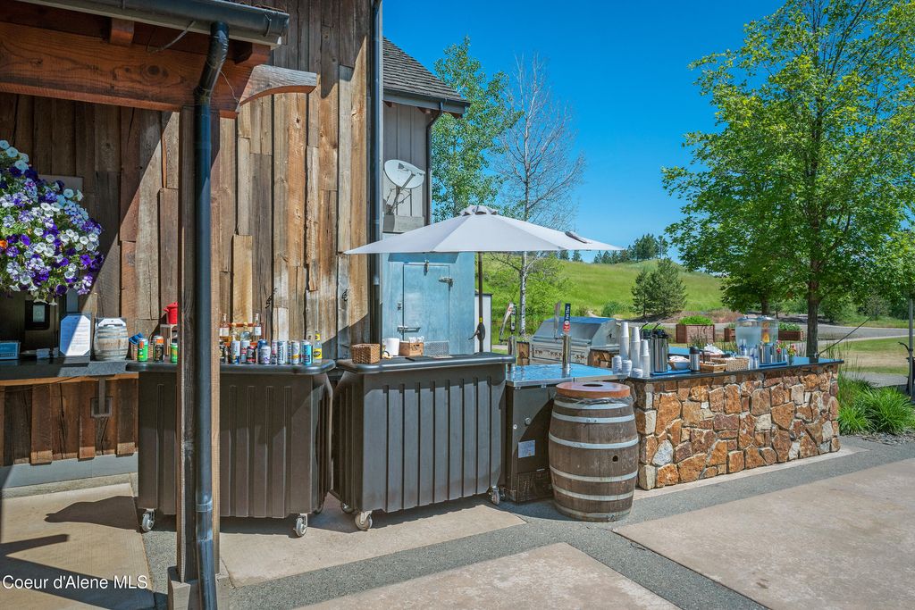 15374 S Chalone DR, Coeur d'Alene, ID 83814 photo 31