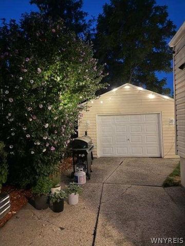109 Kamper Avenue, Buffalo, NY 14210