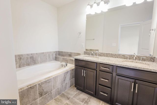 2056 ALDER LN, Dumfries, VA 22026