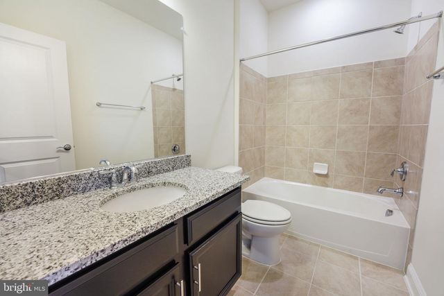 2056 ALDER LN, Dumfries, VA 22026