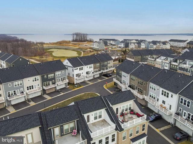 2056 ALDER LN, Dumfries, VA 22026