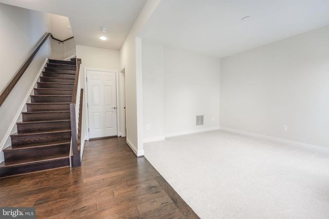 2056 ALDER LN, Dumfries, VA 22026