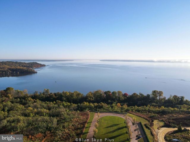 2056 ALDER LN, Dumfries, VA 22026