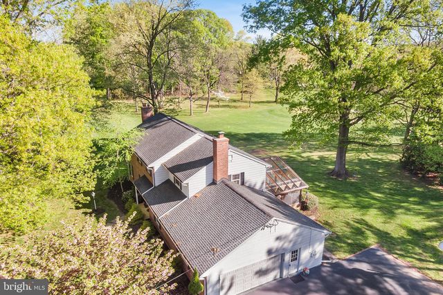 1297 OLD EAGLE SCHOOL RD, Wayne, PA 19087