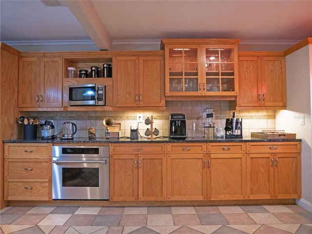 615 VALLE VISTA DRIVE, Brandon, FL 33511