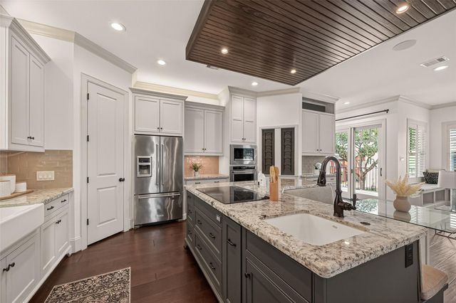 1311 Ketch Court, League City, TX 77573