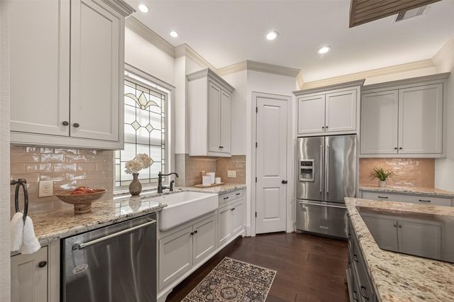 1311 Ketch Court, League City, TX 77573