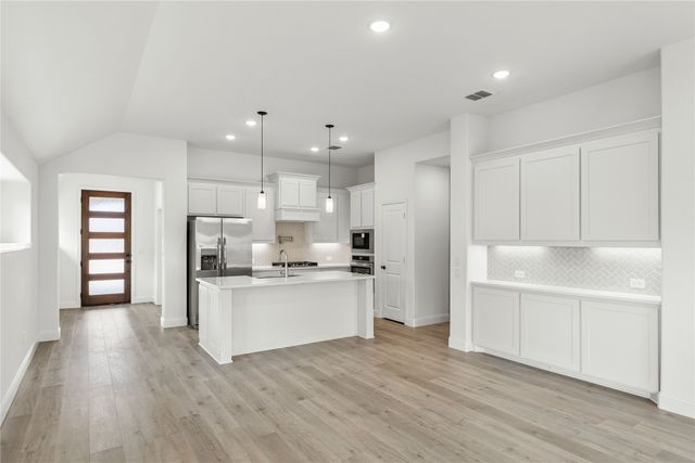 901 Split Oak Lane, Anna, TX 75409