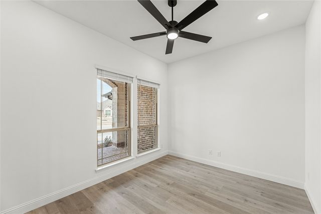 901 Split Oak Lane, Anna, TX 75409