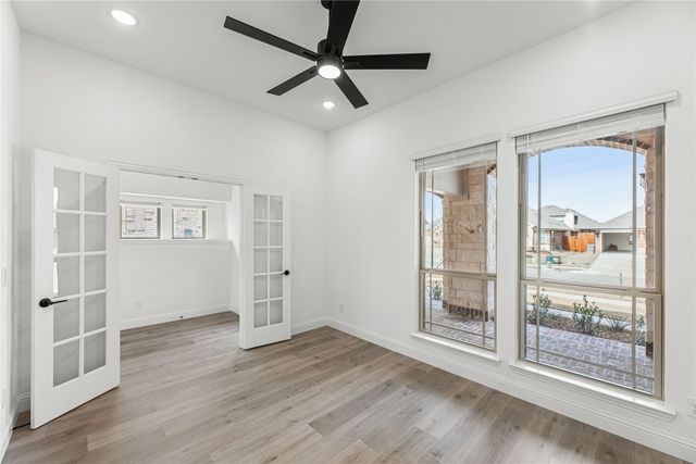 901 Split Oak Lane, Anna, TX 75409