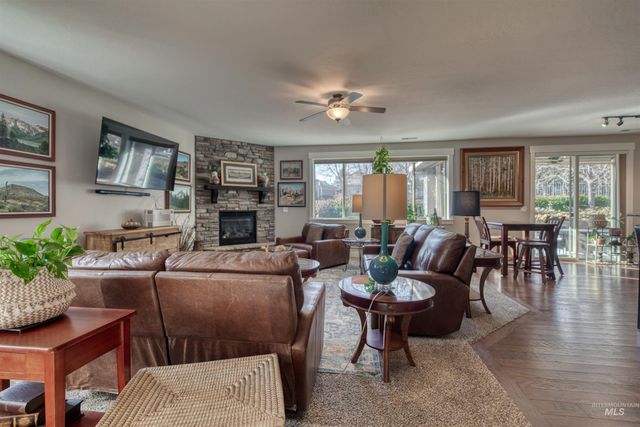 12309 S Carriage Hill Way, Nampa, ID 83686