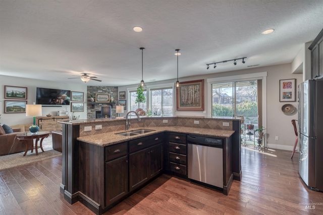 12309 S Carriage Hill Way, Nampa, ID 83686