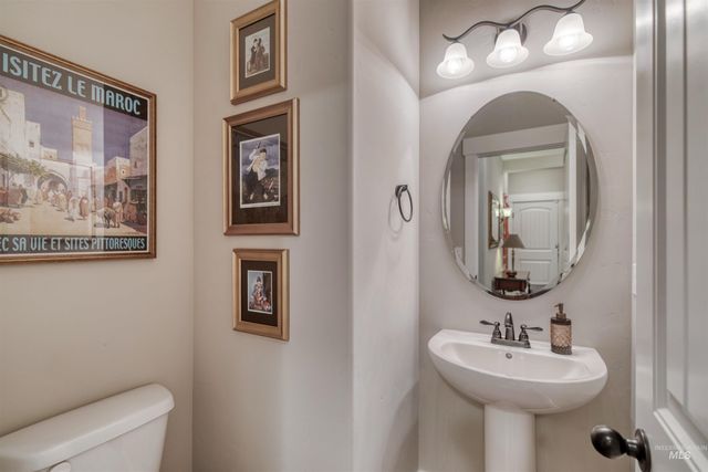 12309 S Carriage Hill Way, Nampa, ID 83686