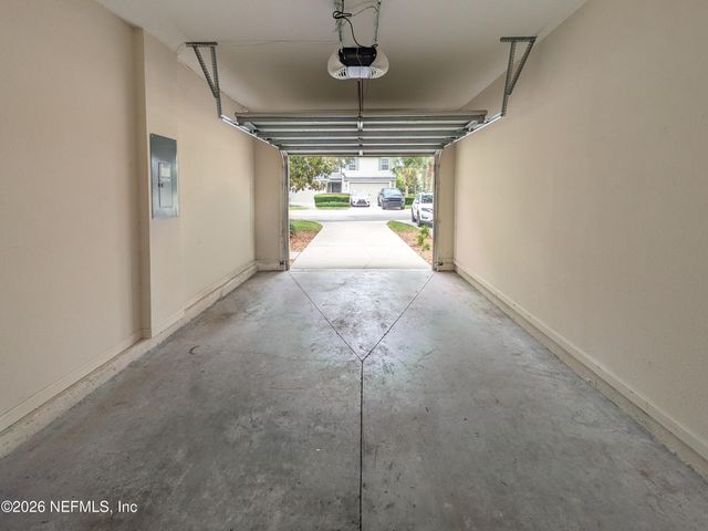 3690 CRESWICK Circle B, Orange Park, FL 32065