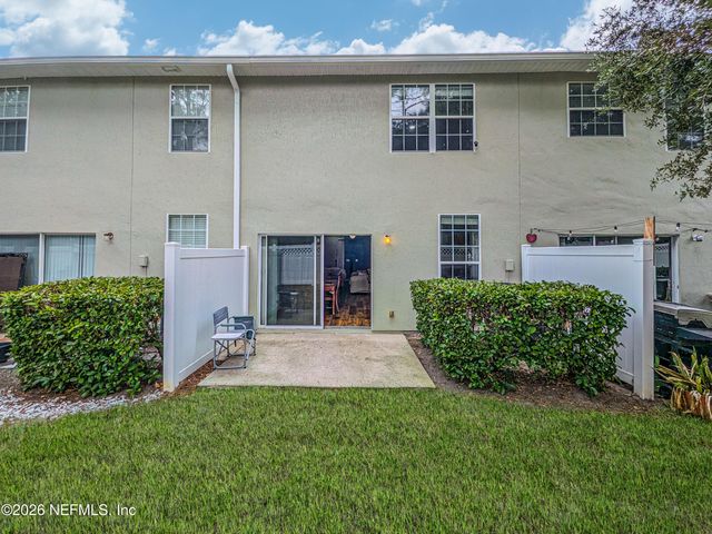 3690 CRESWICK Circle B, Orange Park, FL 32065
