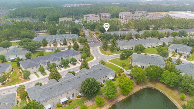 3690 CRESWICK Circle B, Orange Park, FL 32065