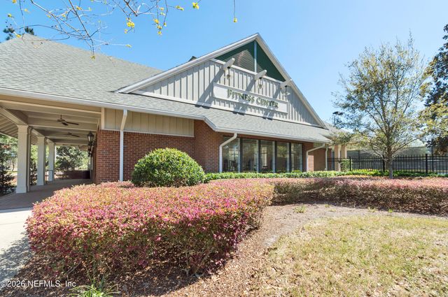 3690 CRESWICK Circle B, Orange Park, FL 32065